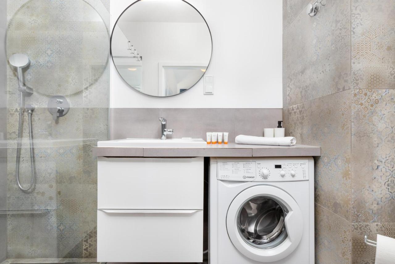 Deluxe Sucha By Renters Apartment *